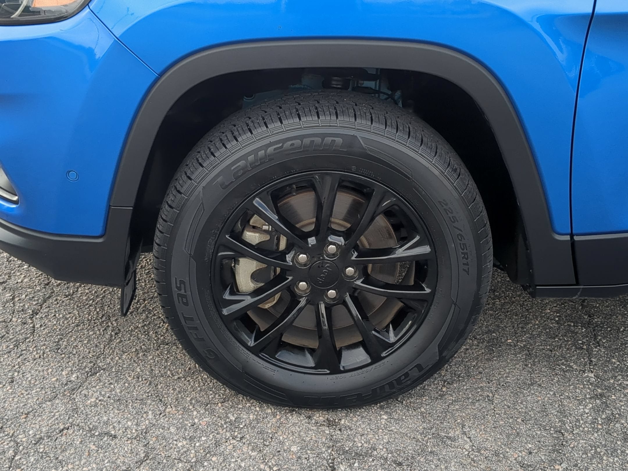 2023 Jeep Cherokee Altitude Lux 4x4