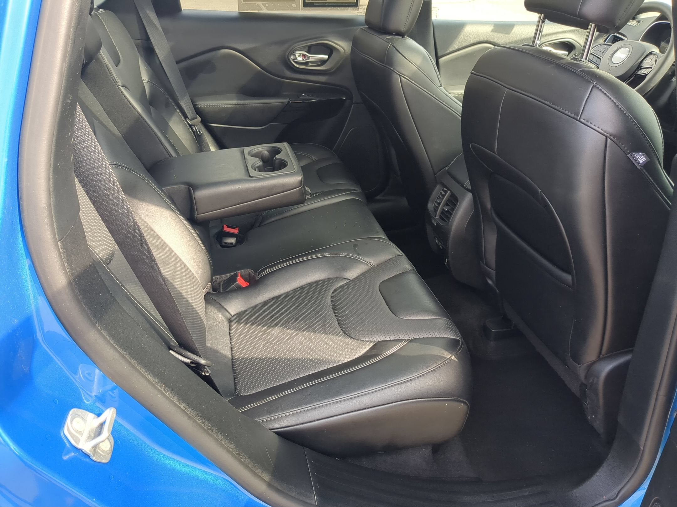 2023 Jeep Cherokee Altitude Lux 4x4