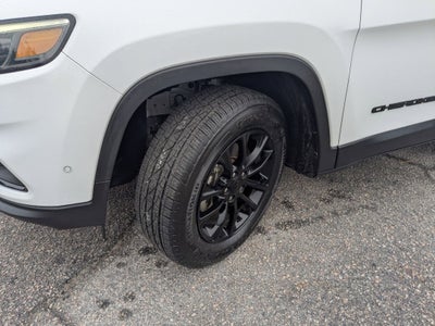2023 Jeep Cherokee Altitude Lux 4x4