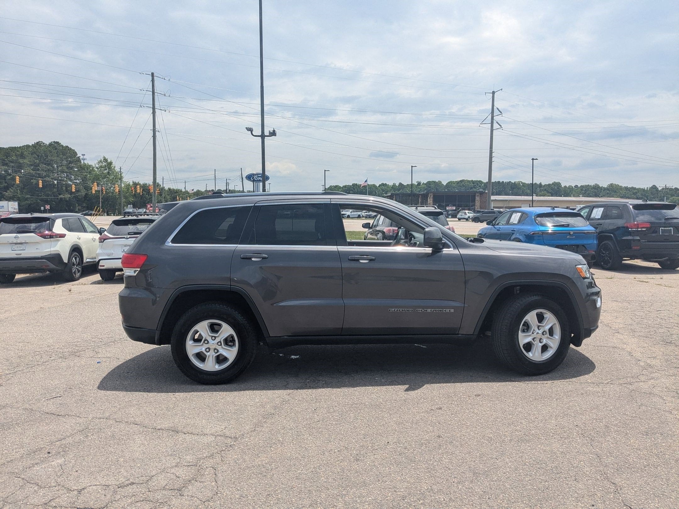 2017 Jeep Grand Cherokee Laredo