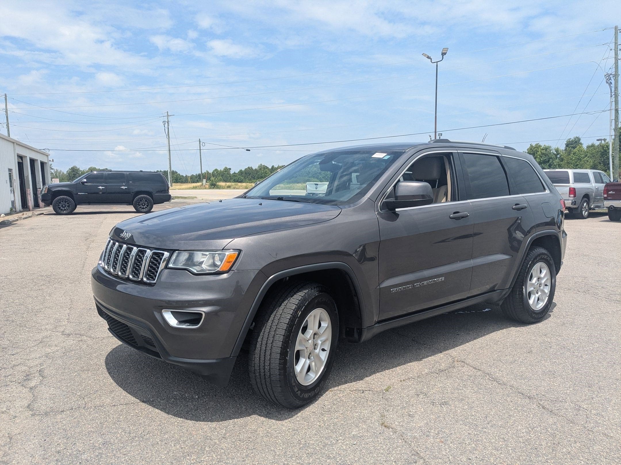 2017 Jeep Grand Cherokee Laredo