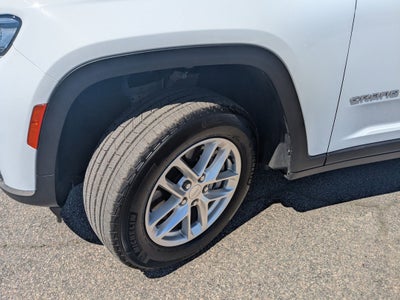 2025 Jeep Grand Cherokee L Laredo X 4x4