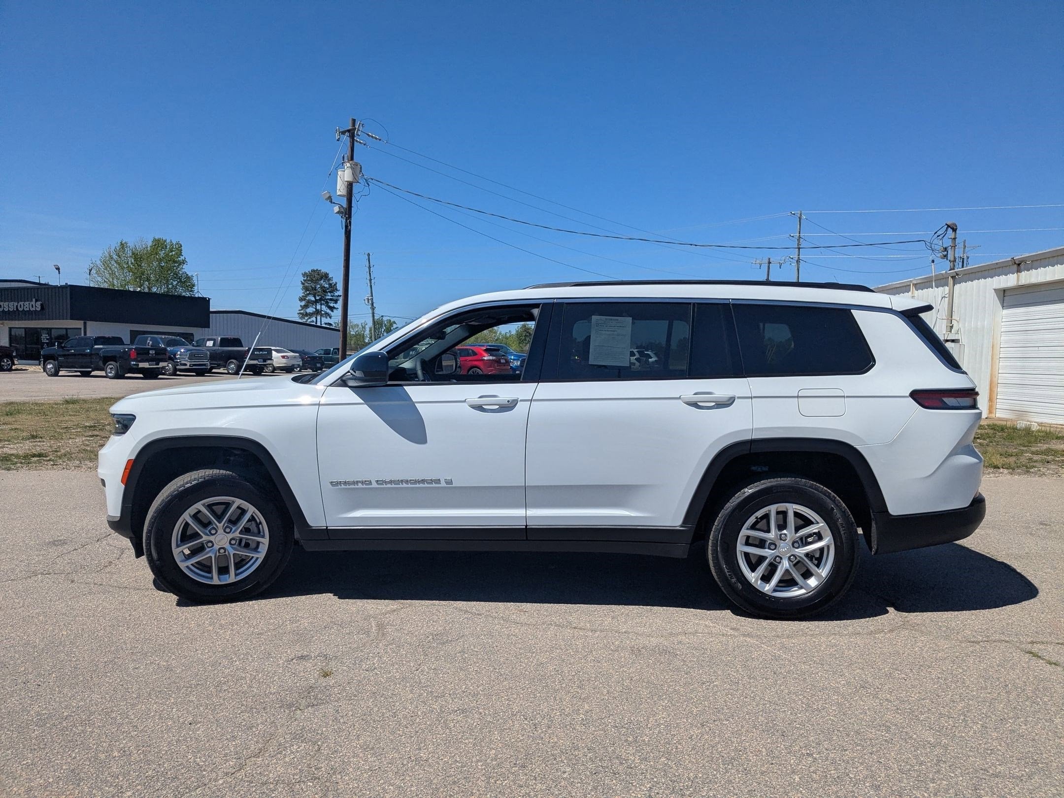 2025 Jeep Grand Cherokee L Laredo X 4x4