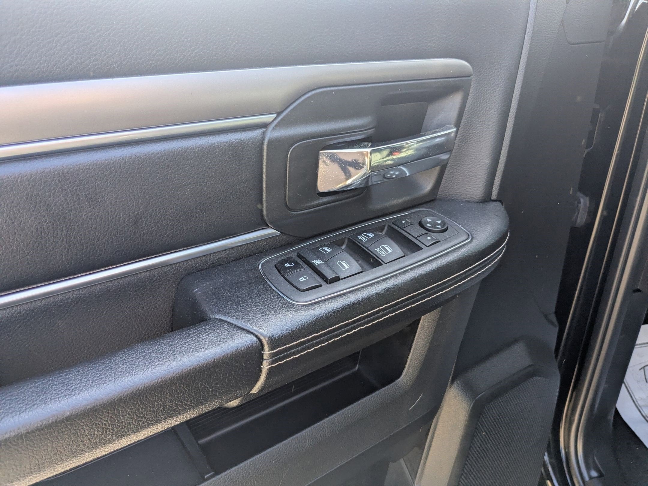 2023 RAM 1500 Classic Warlock Quad Cab 4x4 6'4' Box