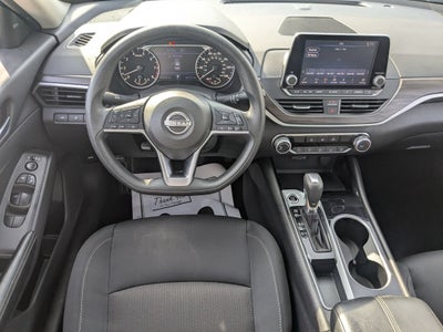 2024 Nissan Altima SV FWD