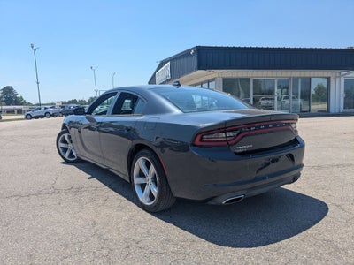 2017 Dodge Charger SXT RWD