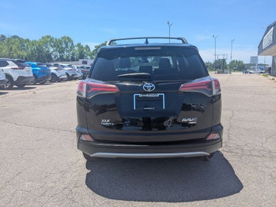 2018 Toyota RAV4 XLE