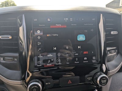 2023 RAM 2500 Tradesman Crew Cab 4x4 6'4' Box