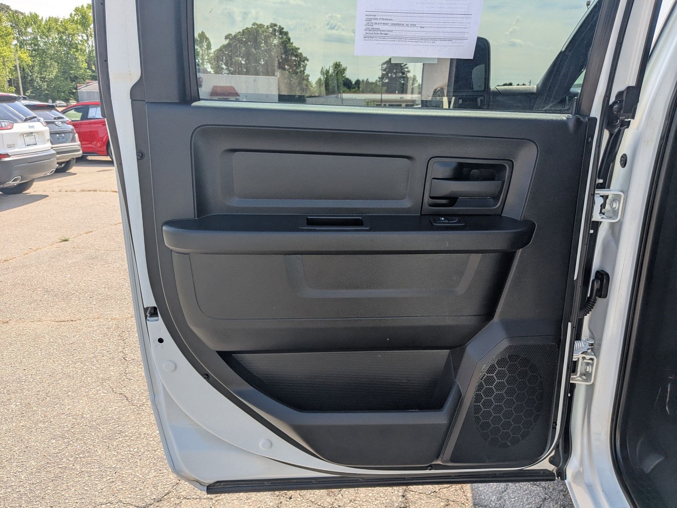 2023 RAM 2500 Tradesman Crew Cab 4x4 6'4' Box