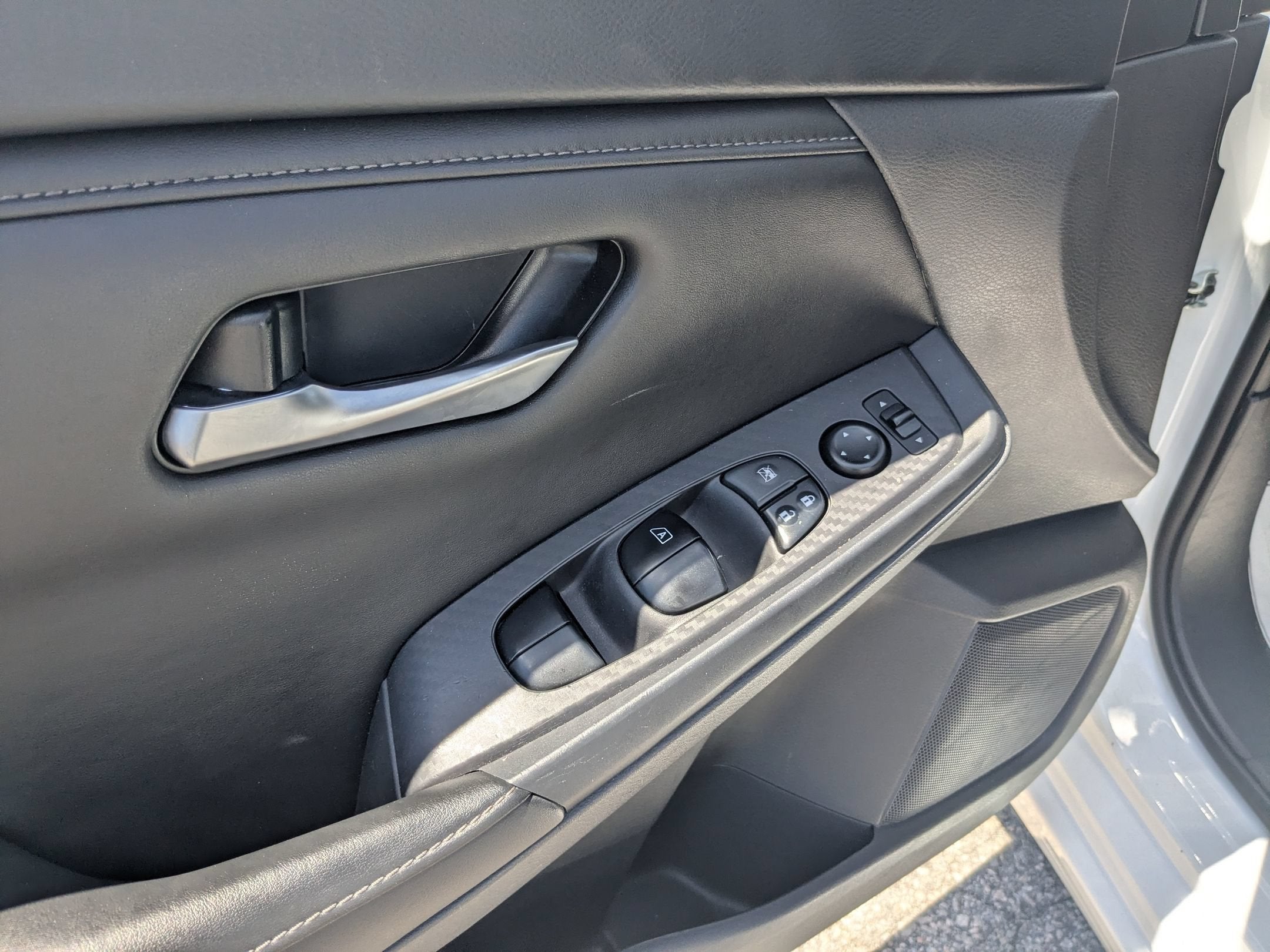 2023 Nissan Sentra SV Xtronic CVT