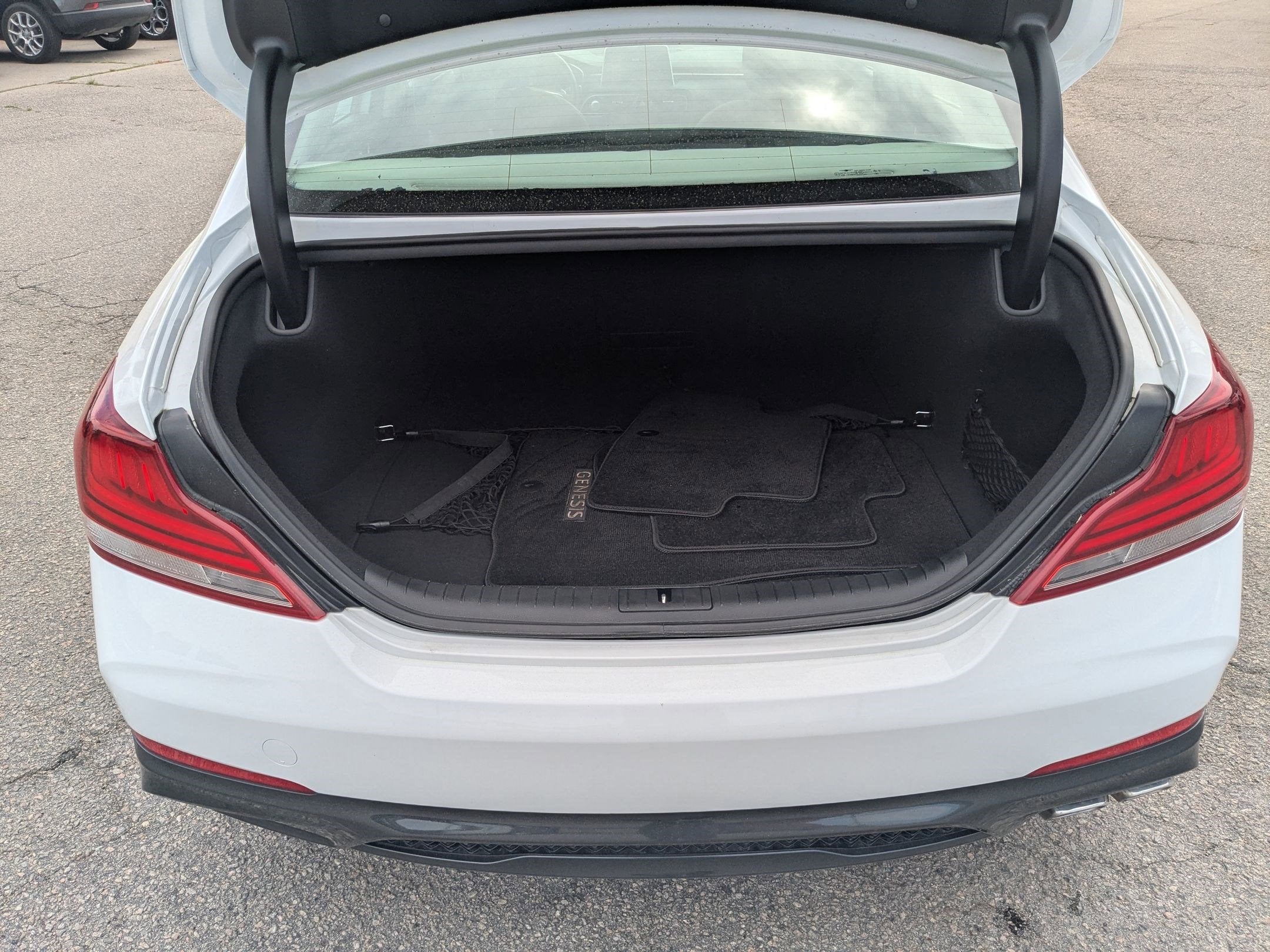 2021 Genesis G70 2.0T RWD