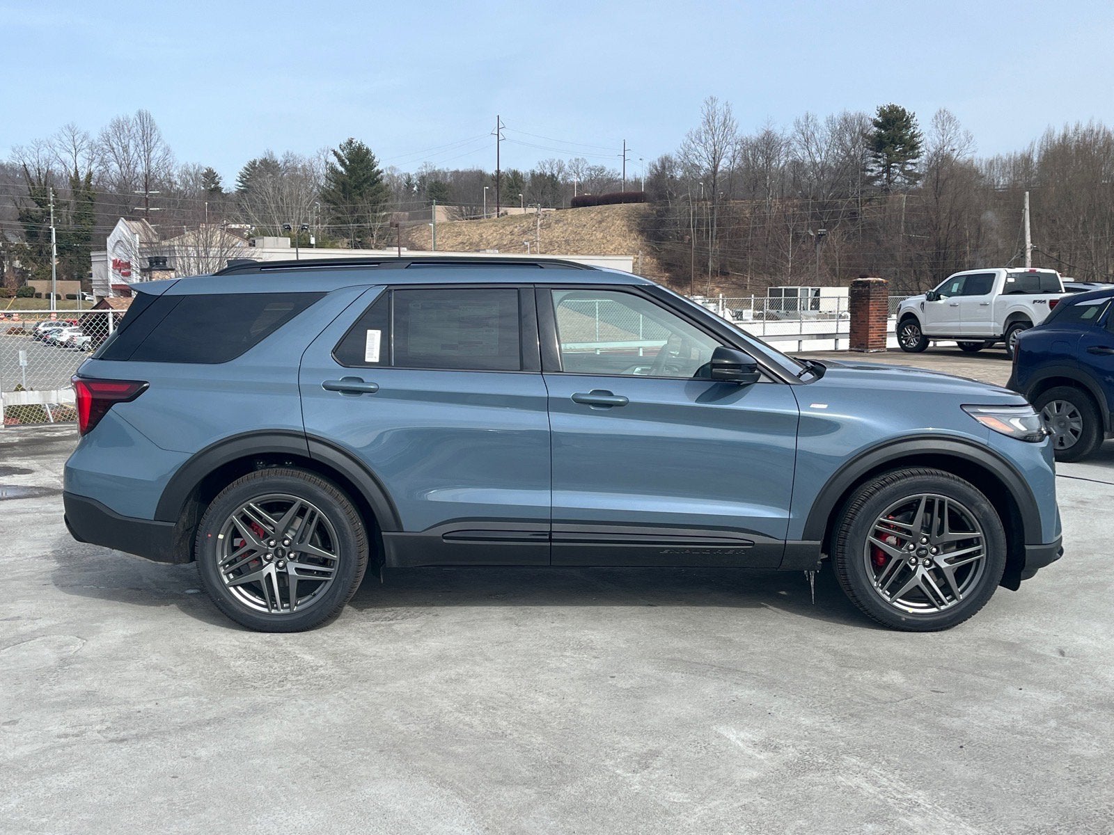 2026 Ford Explorer ST-Line
