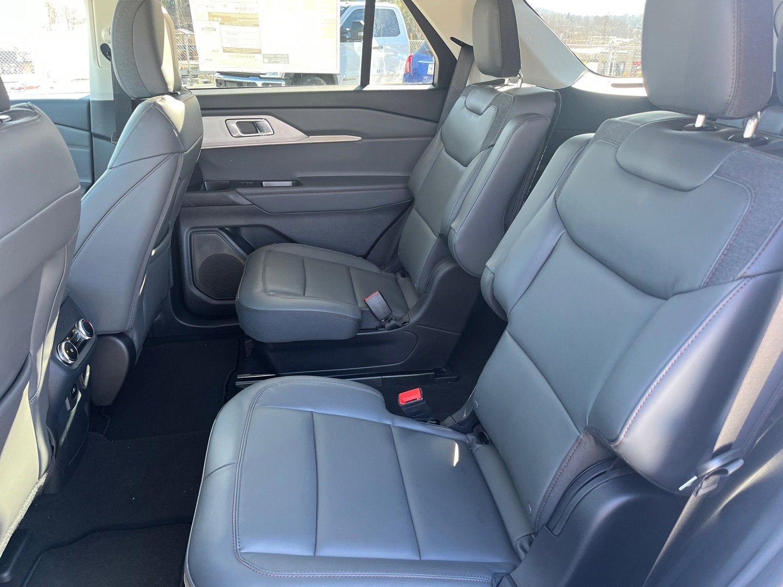 2026 Ford Explorer Active w/100A Pkg
