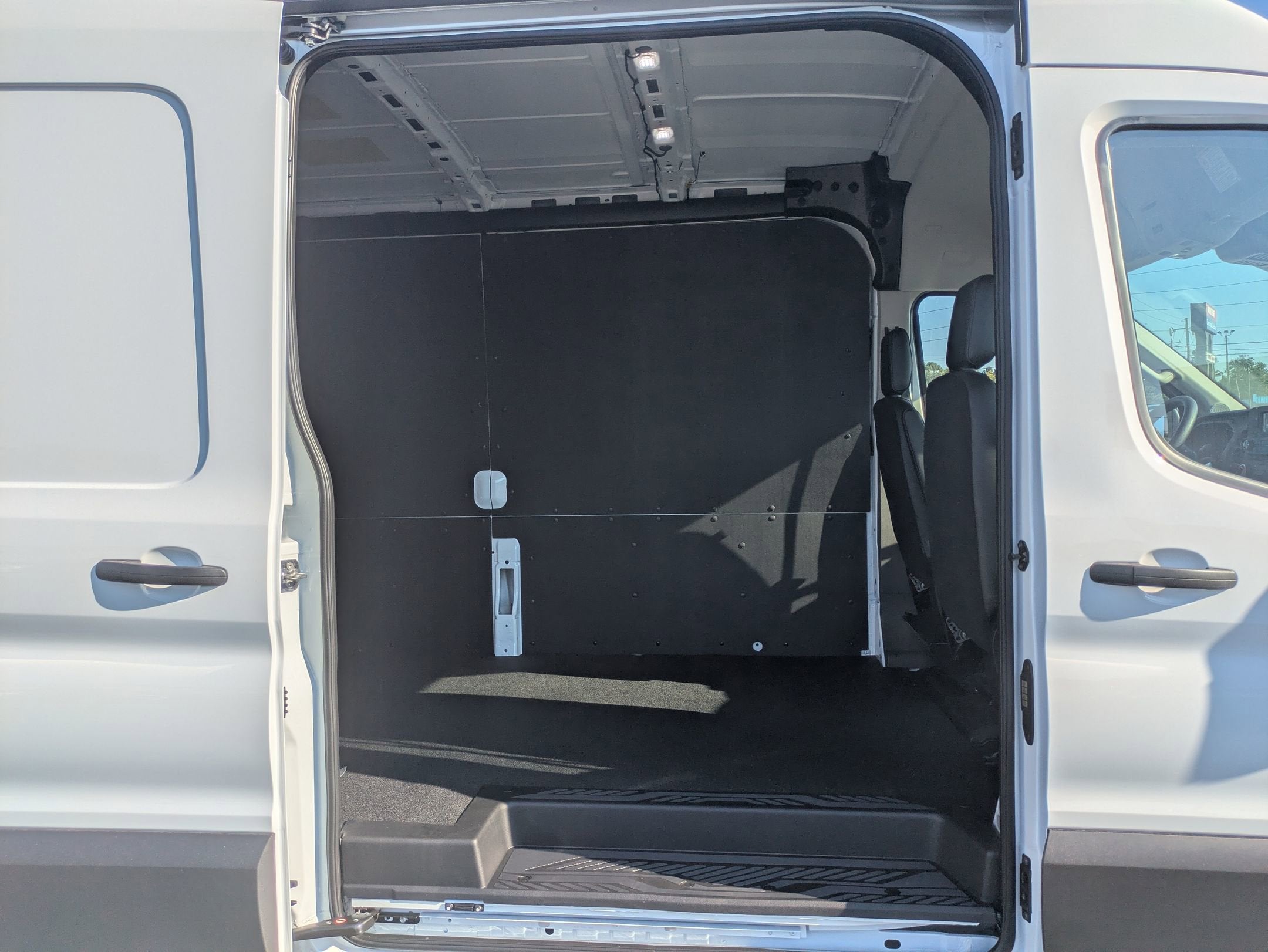 2025 Ford Transit Cargo Van Base