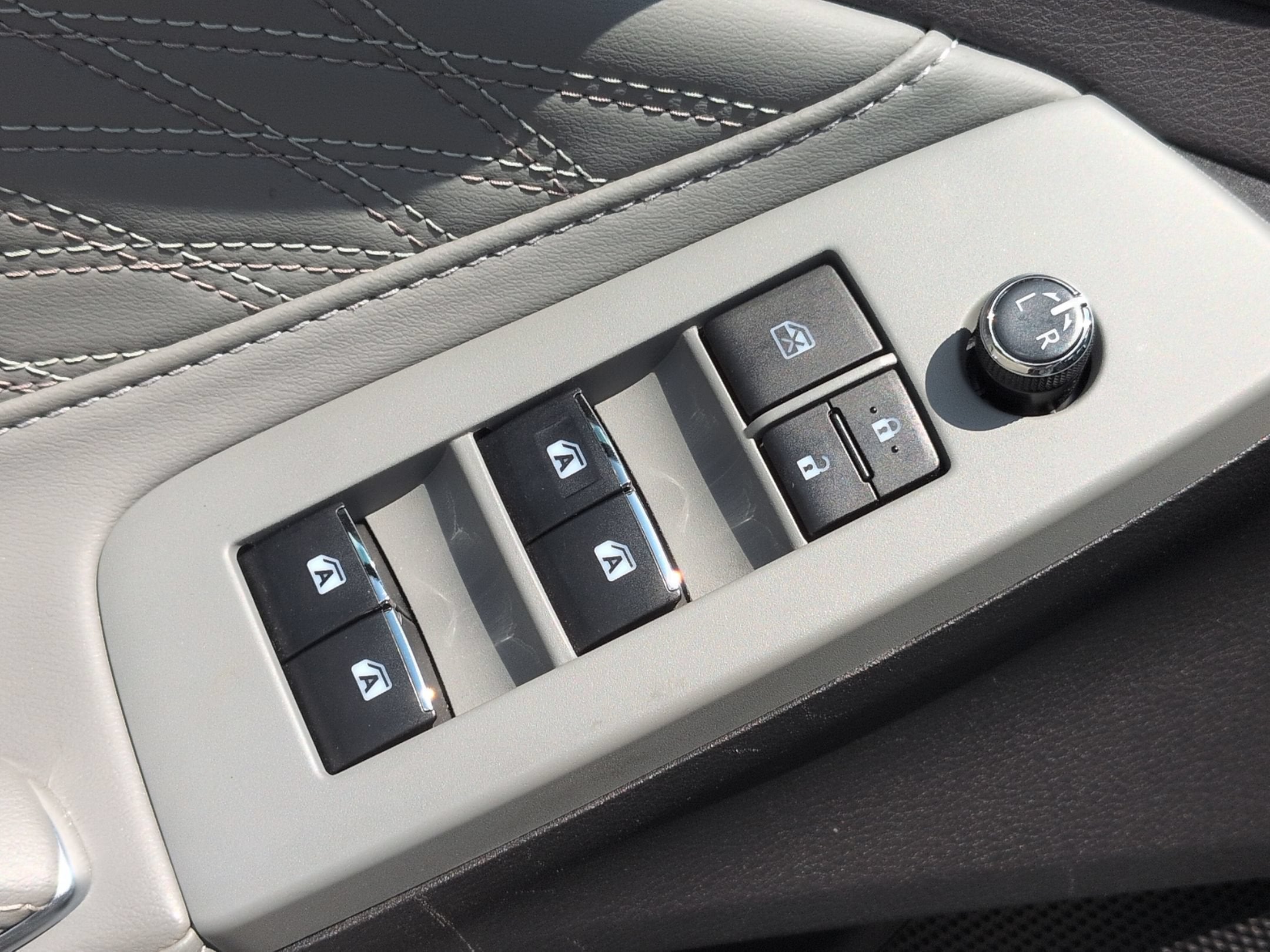 2019 Toyota Avalon Limited