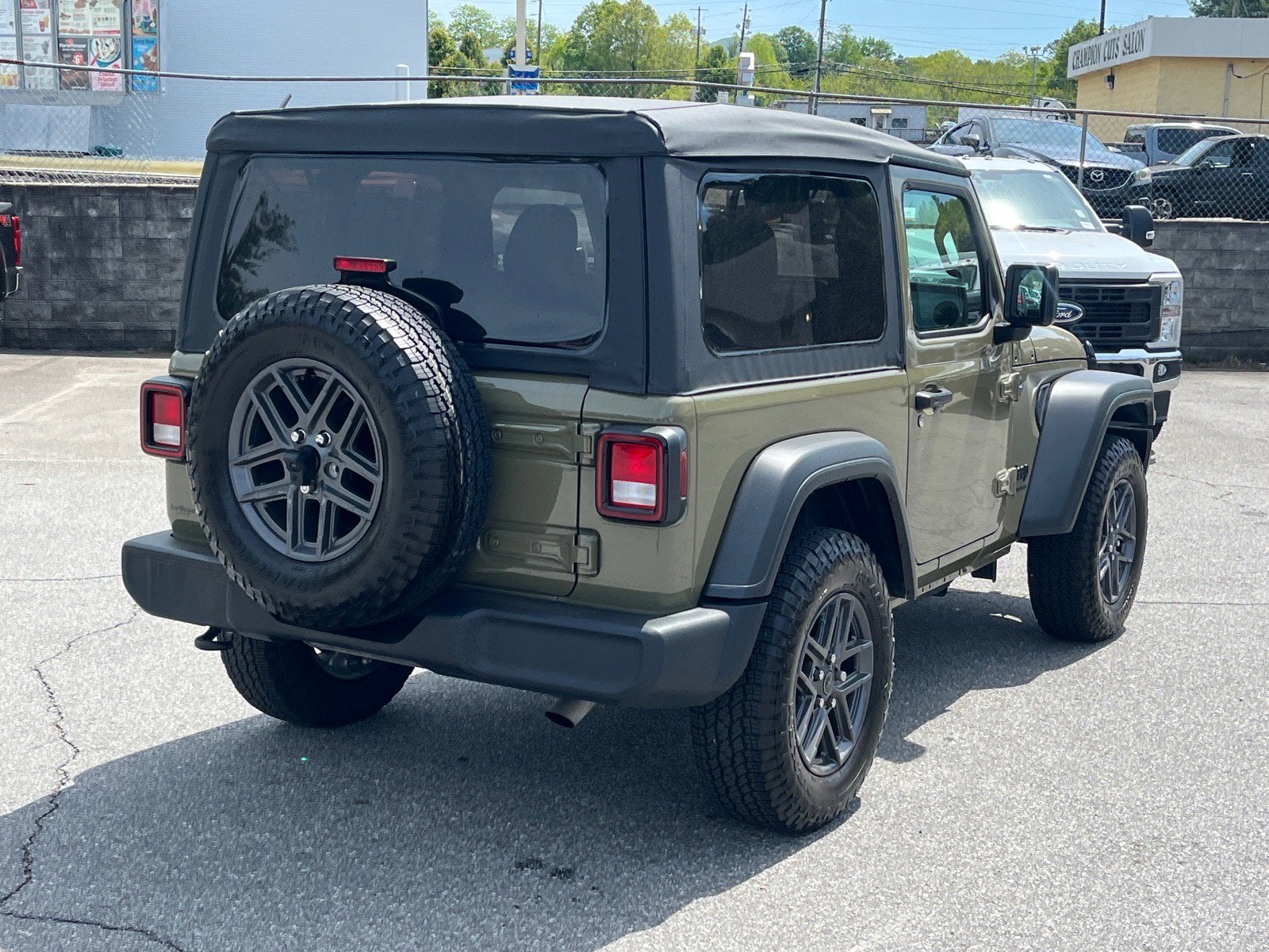 2025 Jeep Wrangler Sport S