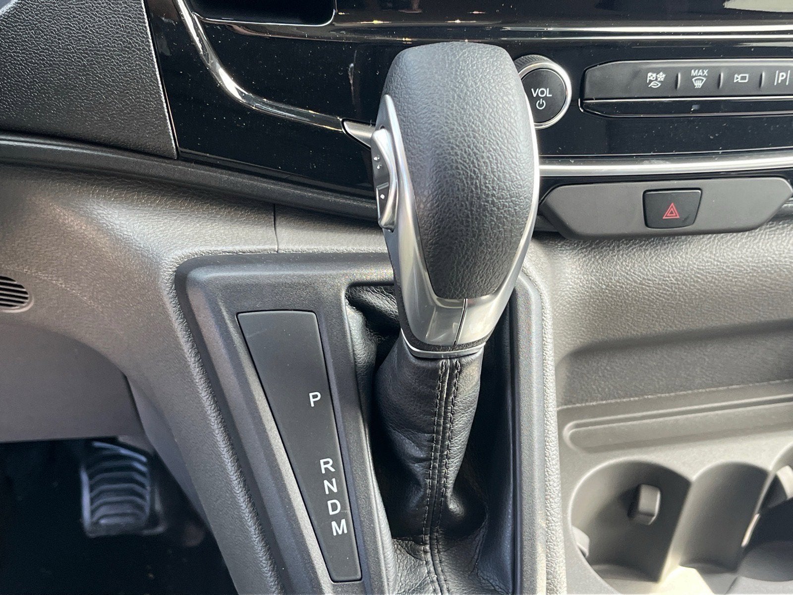 2026 Ford Transit Passenger Wagon 350 XLT