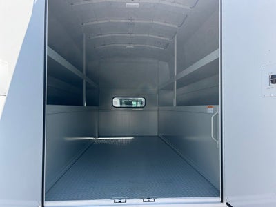 2025 Ford Super Duty F-550 DRW XL DRW