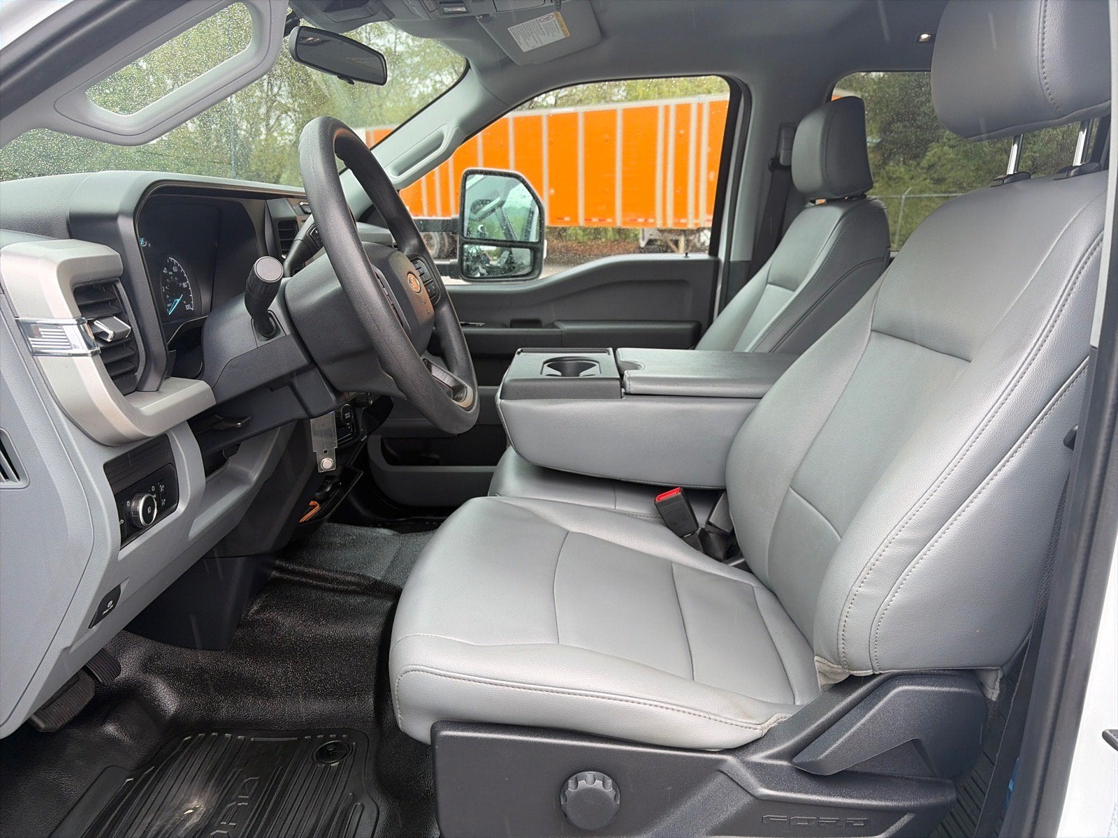 2024 Ford Super Duty F-350 DRW XL