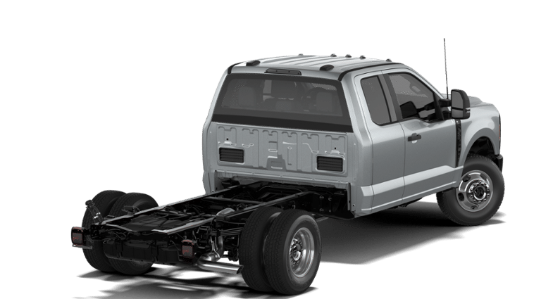 2027 Ford Super Duty F-350 DRW XL