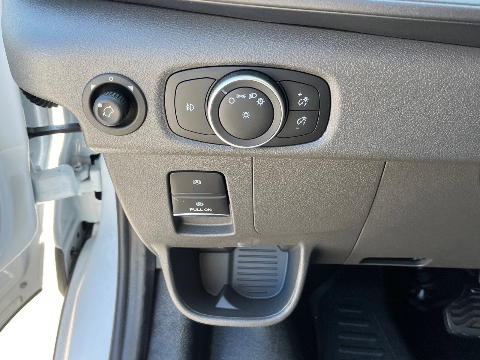 2024 Ford Transit Cutaway 350