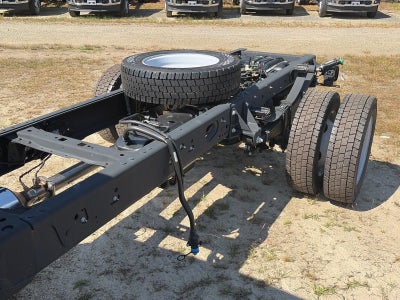 2026 Ford Super Duty F-550 DRW XL