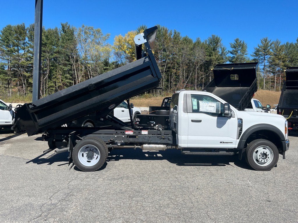 2025 Ford Super Duty F-550 DRW XL DRW