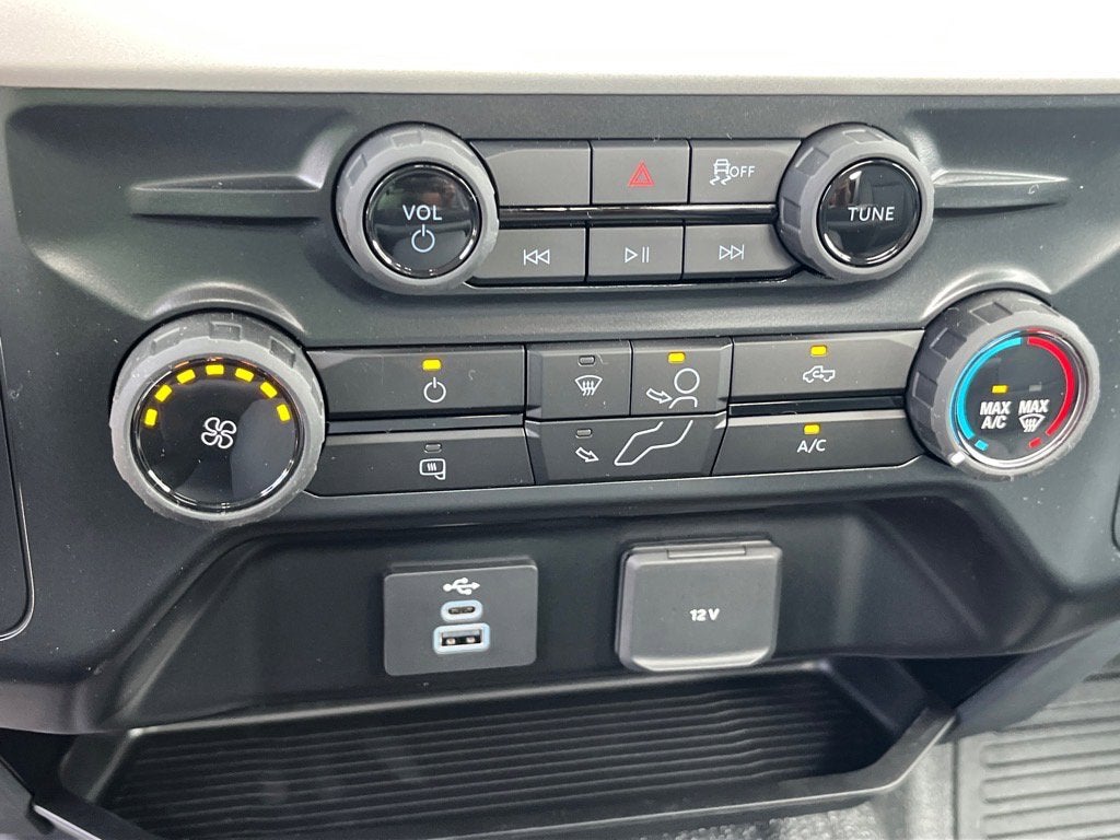 2026 Ford Super Duty F-550 DRW XL DRW