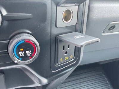 2025 Ford Super Duty F-600 DRW XLT