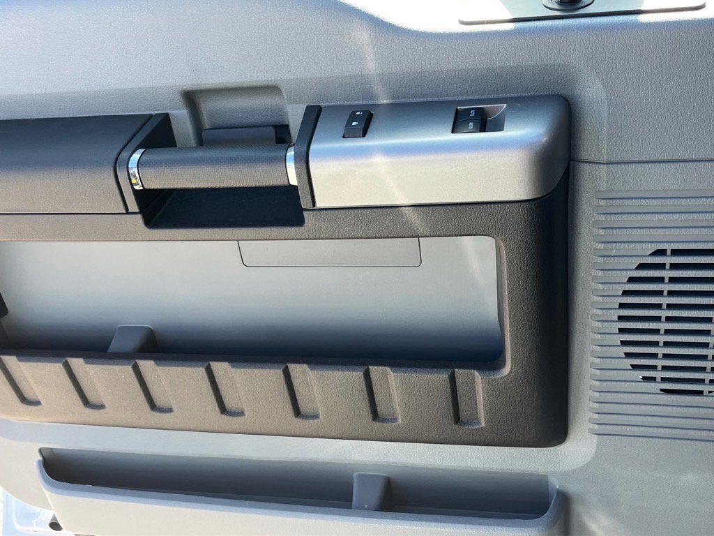 2025 Ford F-650SD Base