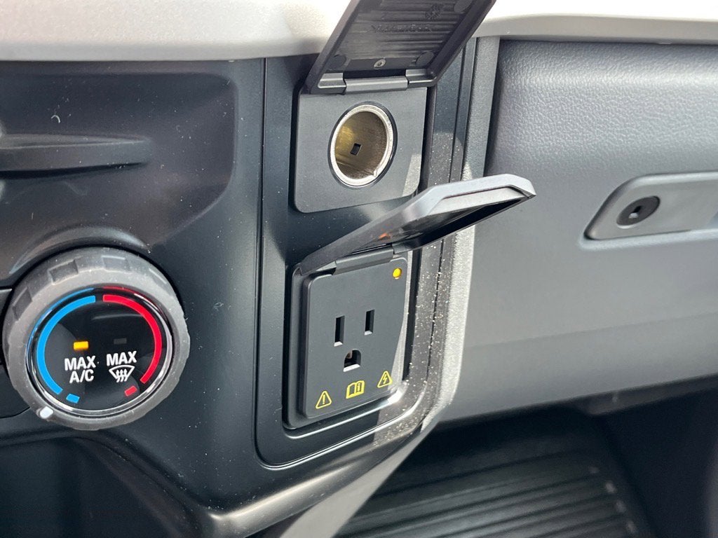 2025 Ford Super Duty F-550 DRW XL DRW