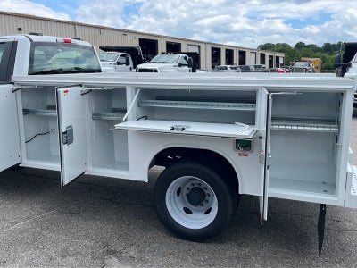 2025 Ford Super Duty F-550 DRW XL DRW