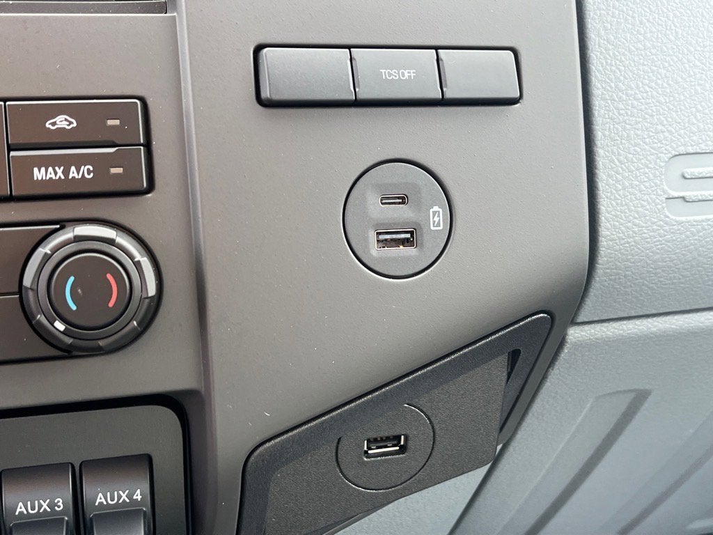 2026 Ford F-750SD Base