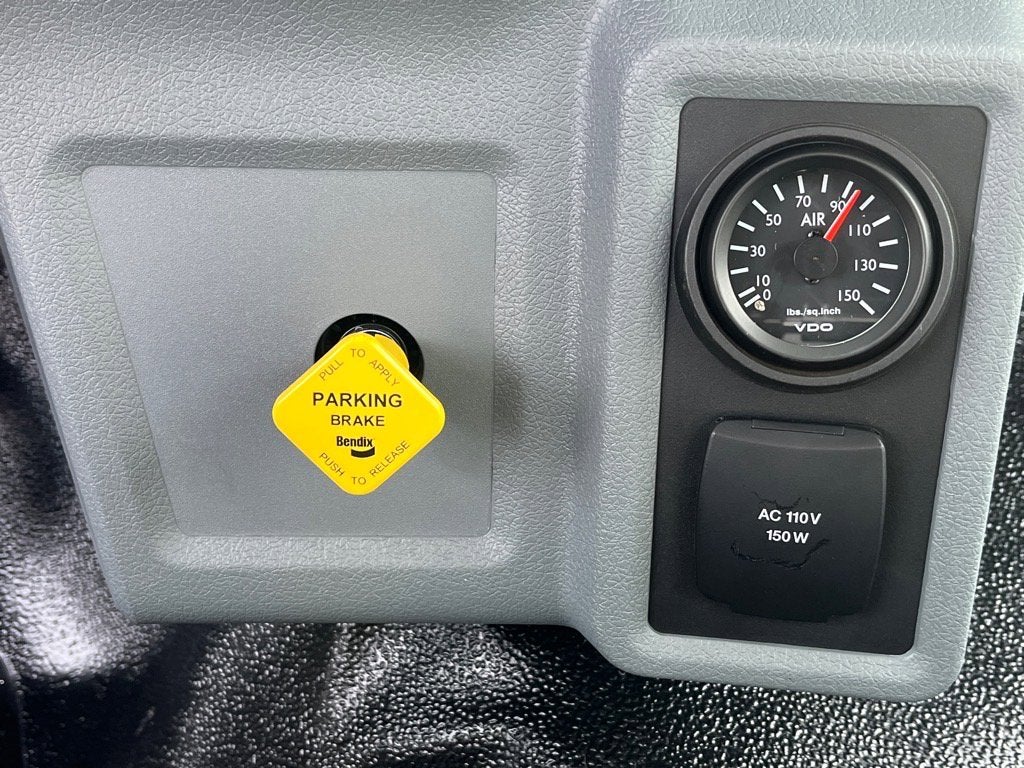 2026 Ford F-750SD Base