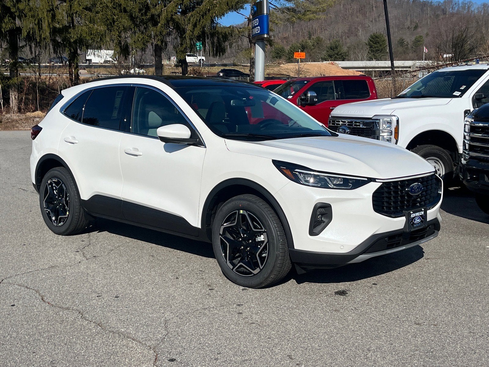 2026 Ford Escape Platinum