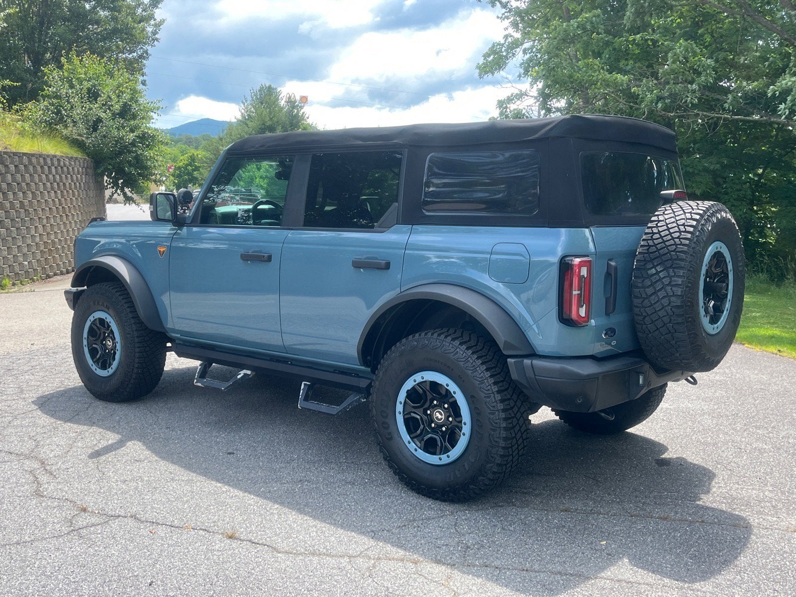 2022 Ford Bronco Badlands Advanced