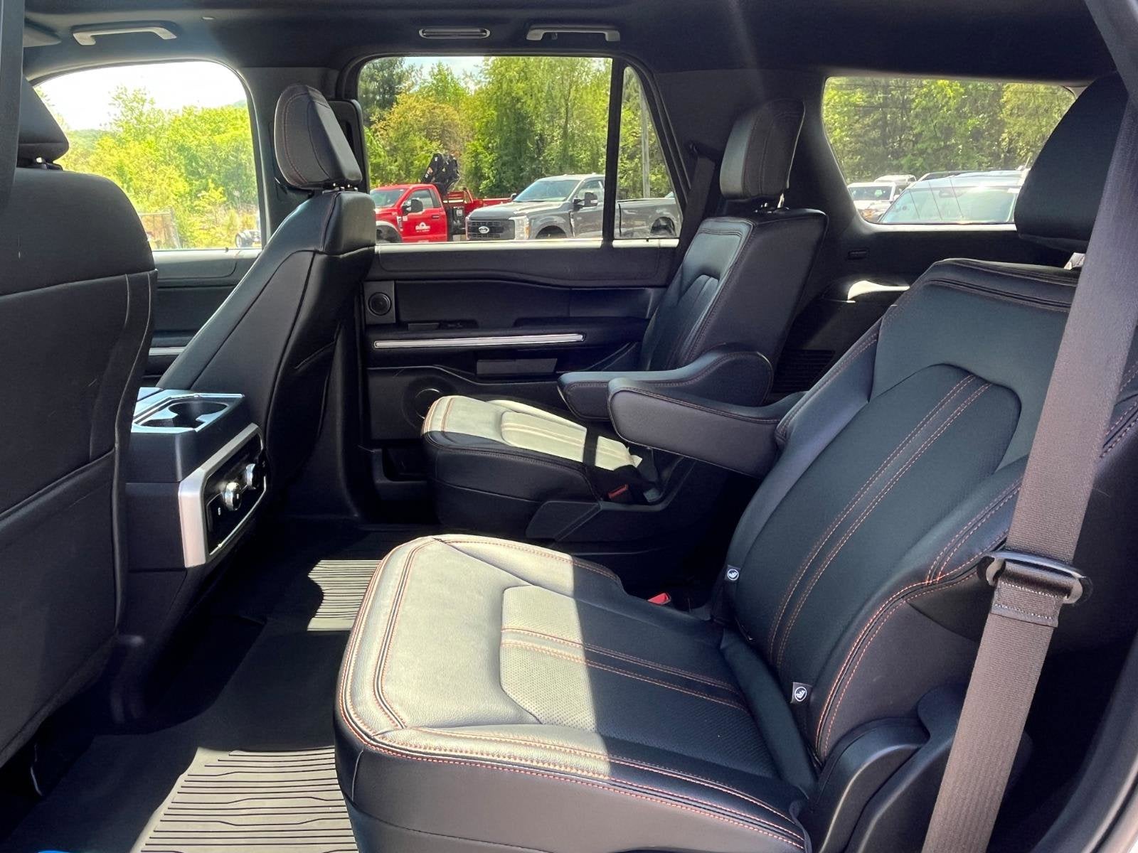 2024 Ford Expedition Timberline