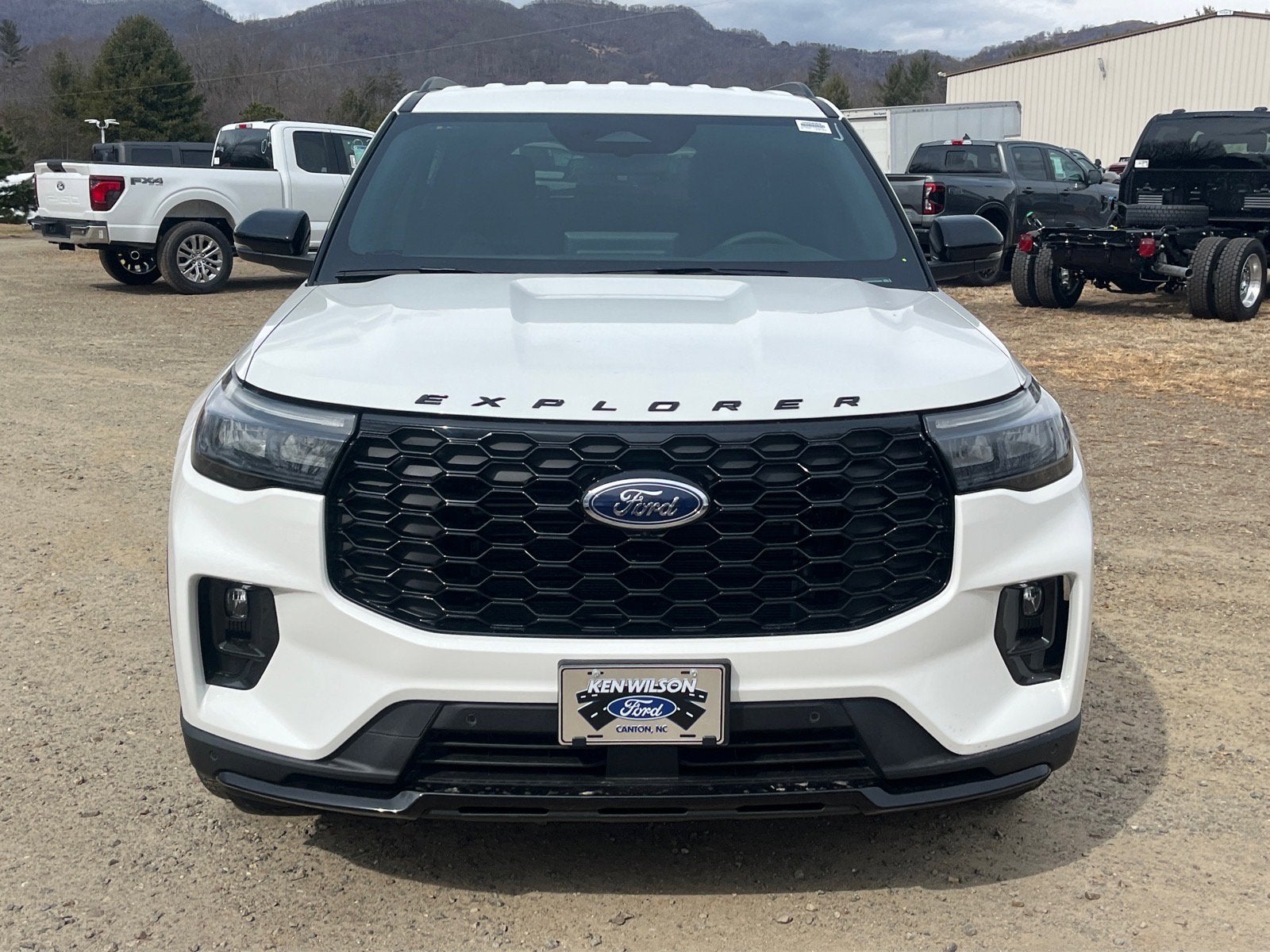2026 Ford Explorer ST-Line