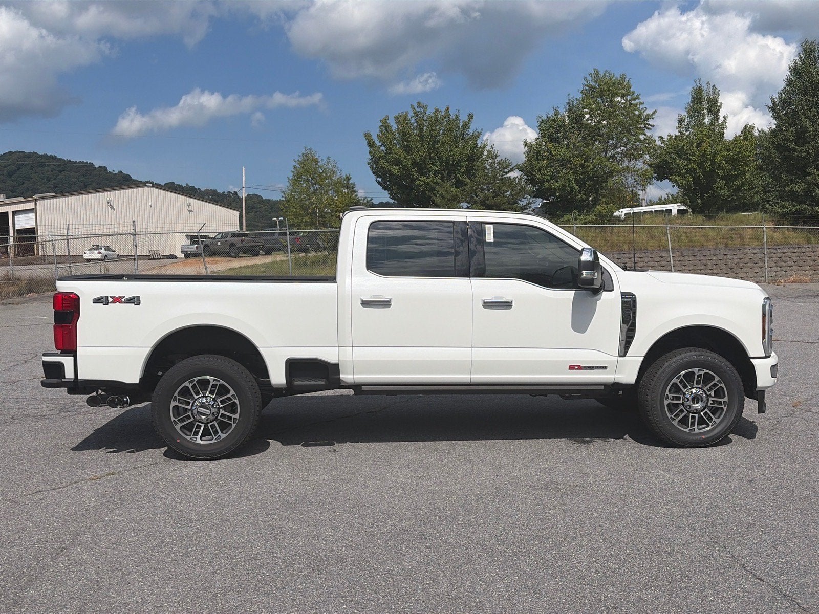 2026 Ford Super Duty F-250 SRW Platinum