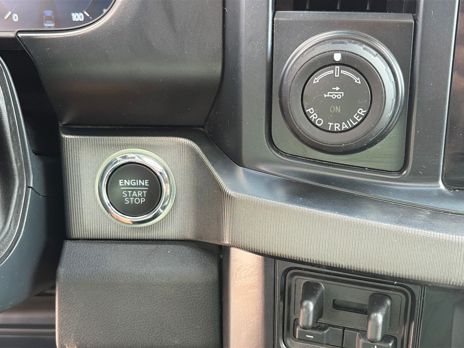 2024 Ford Super Duty F-350 SRW Platinum