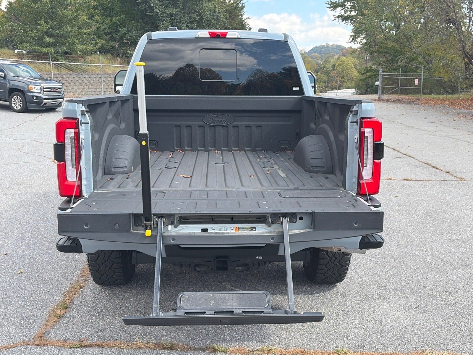 2024 Ford Super Duty F-350 SRW Platinum