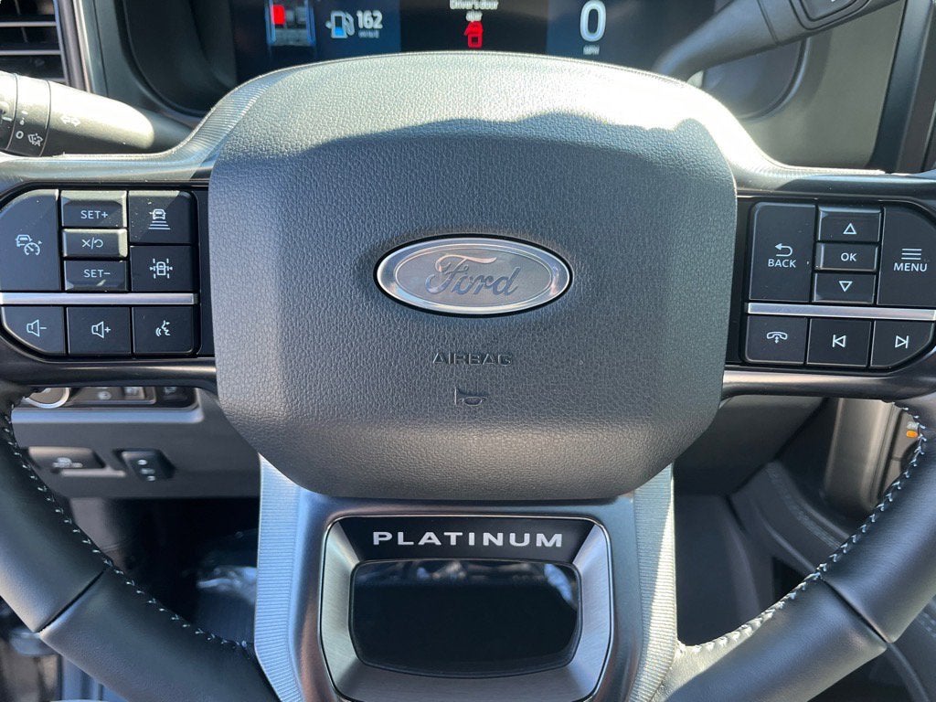 2026 Ford Super Duty F-350 SRW Platinum