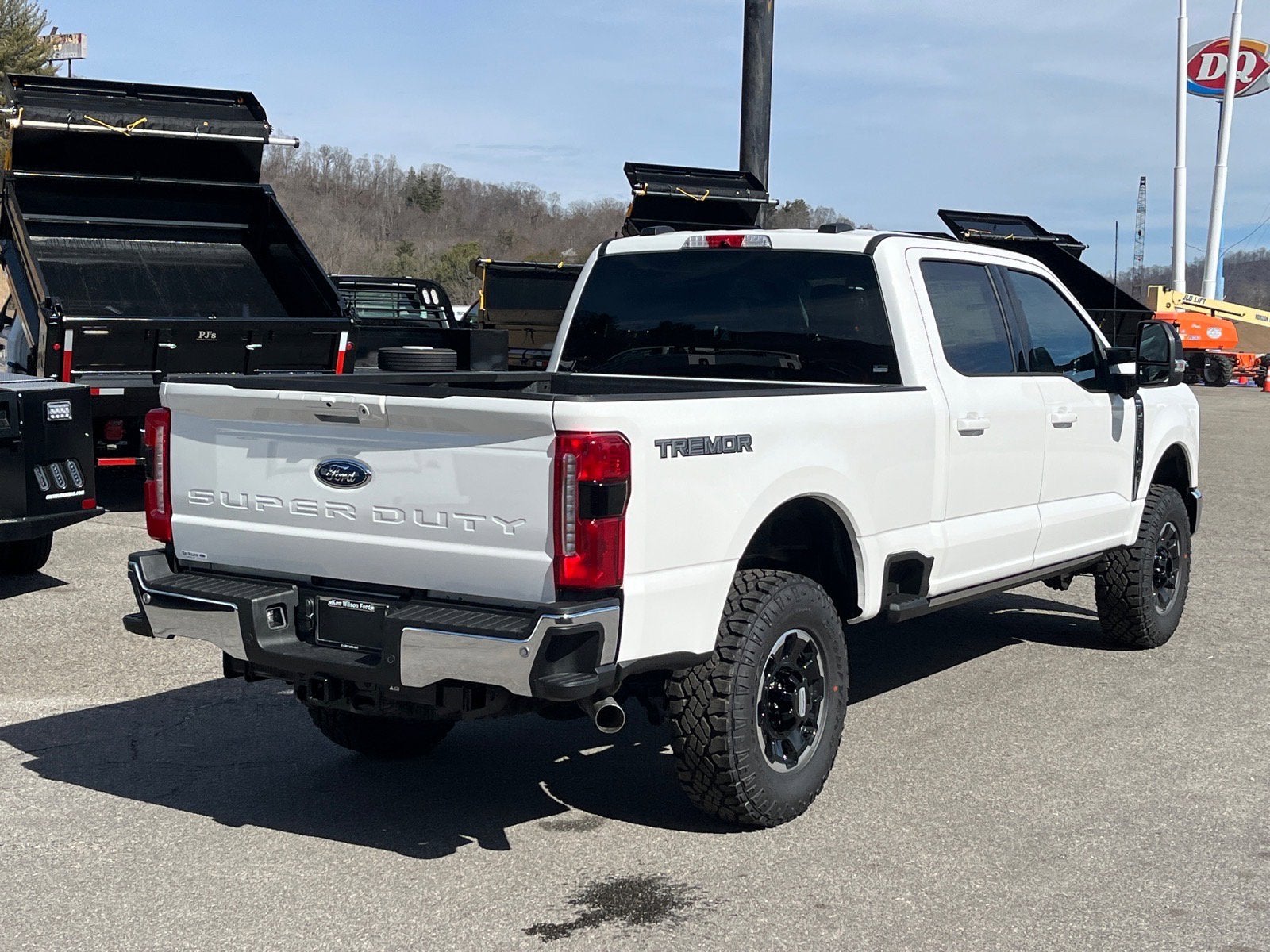 2026 Ford Super Duty F-350 SRW LARIAT
