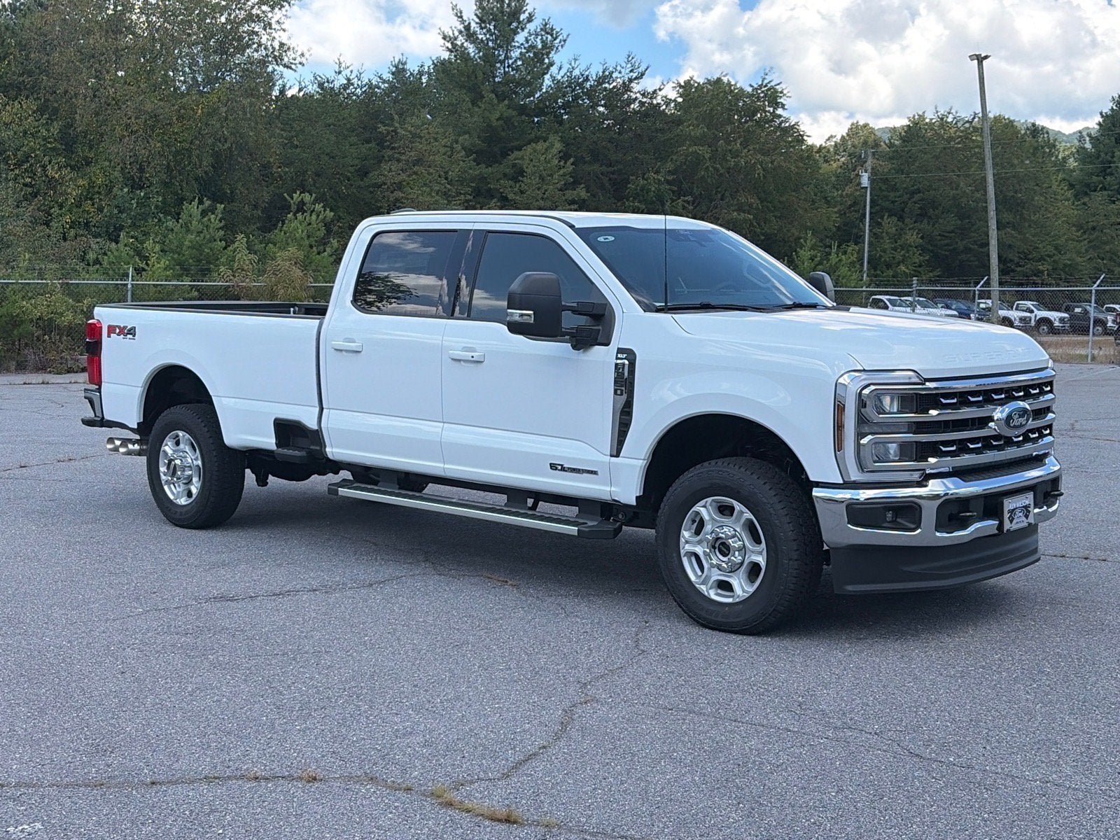 2026 Ford Super Duty F-350 SRW XLT
