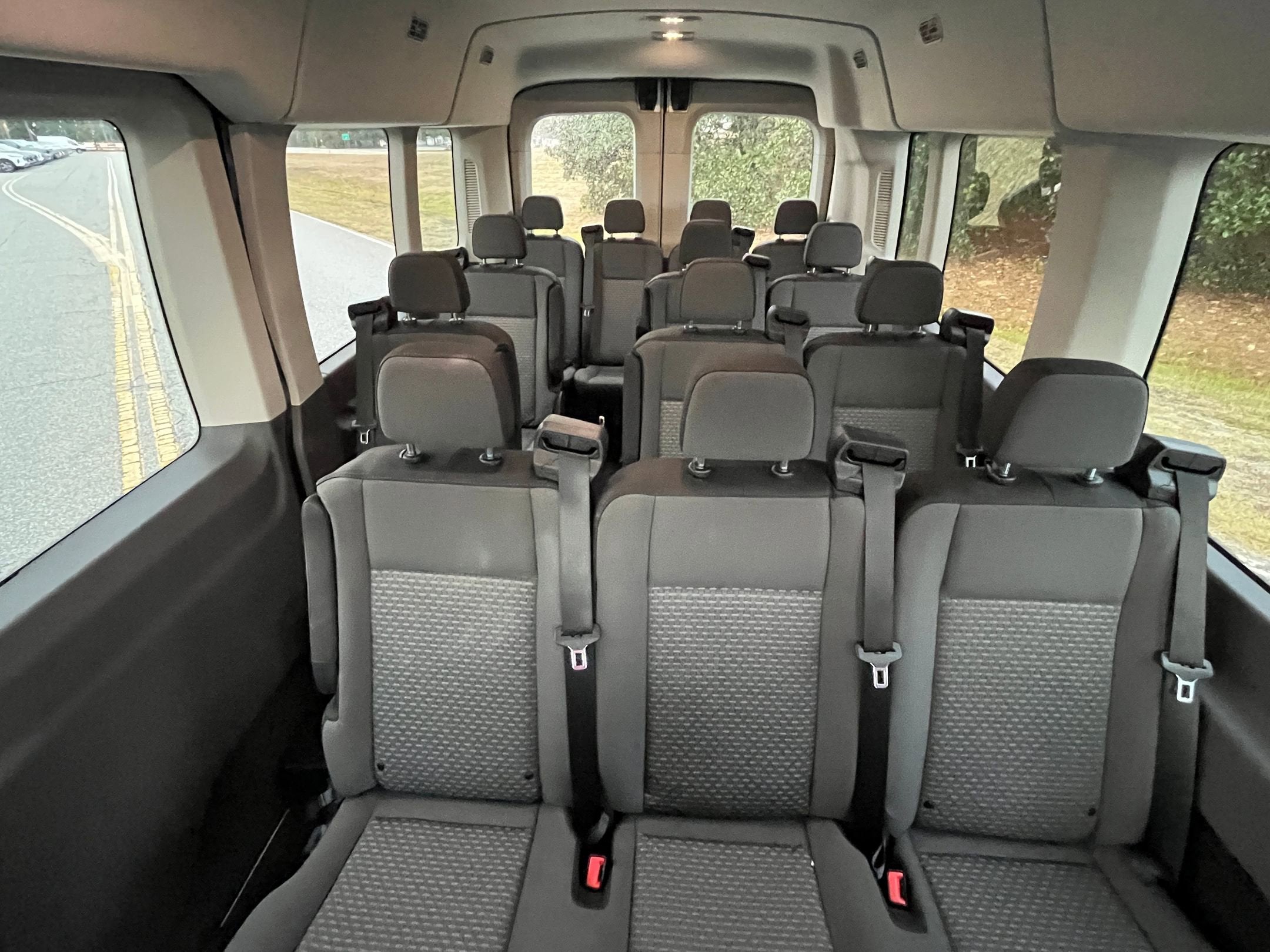 2025 Ford Transit Passenger Wagon XLT