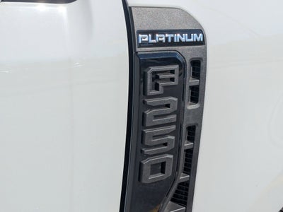 2025 Ford Super Duty F-250 SRW F-250® Platinum®