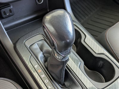 2022 GMC Canyon 4WD AT4 w/Leather