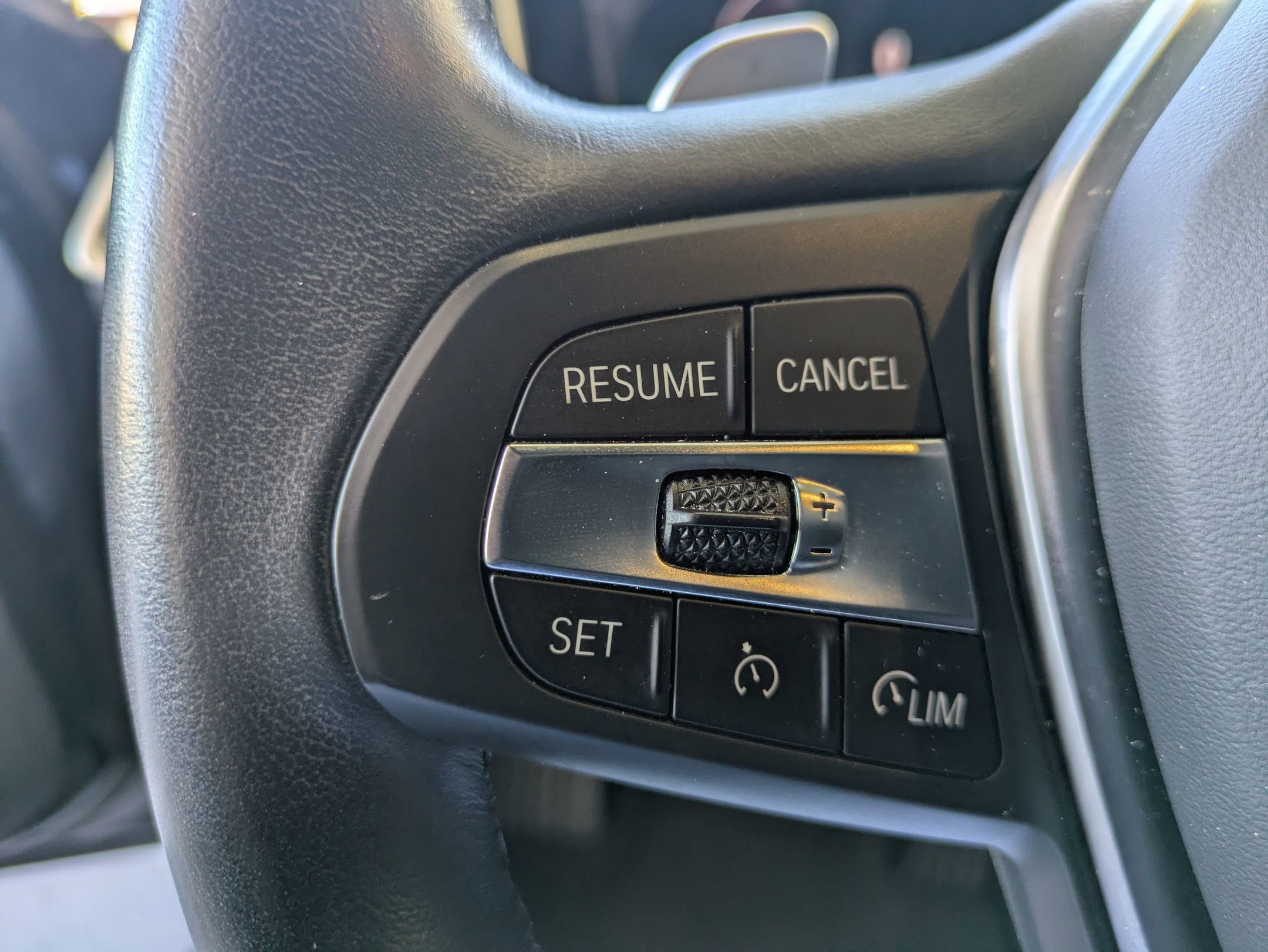 2022 BMW 3 Series 330i