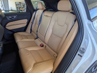 2022 Volvo XC60 Inscription