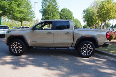 2024 GMC Canyon 4WD AT4